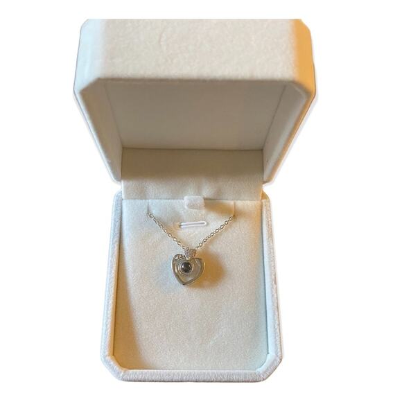 Silver Heart With Diamonds I love you In 100 Languages NIB - Picture 2 of 4